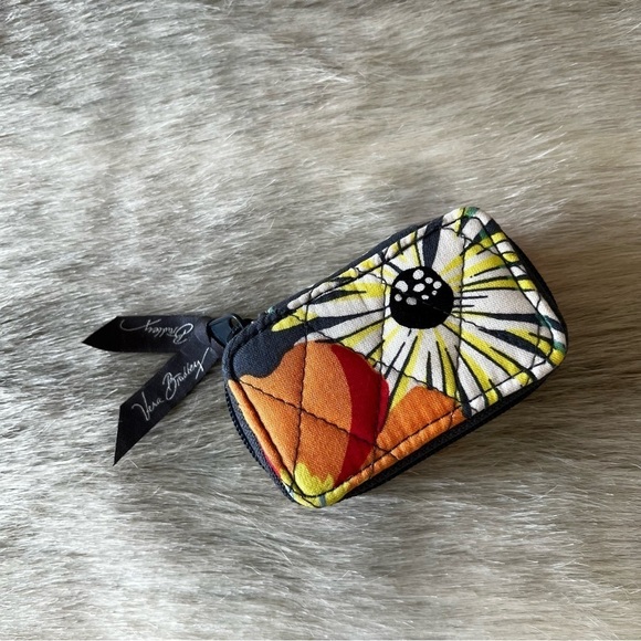 VERA BRADLEY Super Bloom Contact Case Zip Around Travel Gray Orange Floral 2013 - Picture 1 of 9